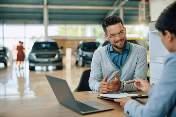 Dealership team collaborating after cloud migration