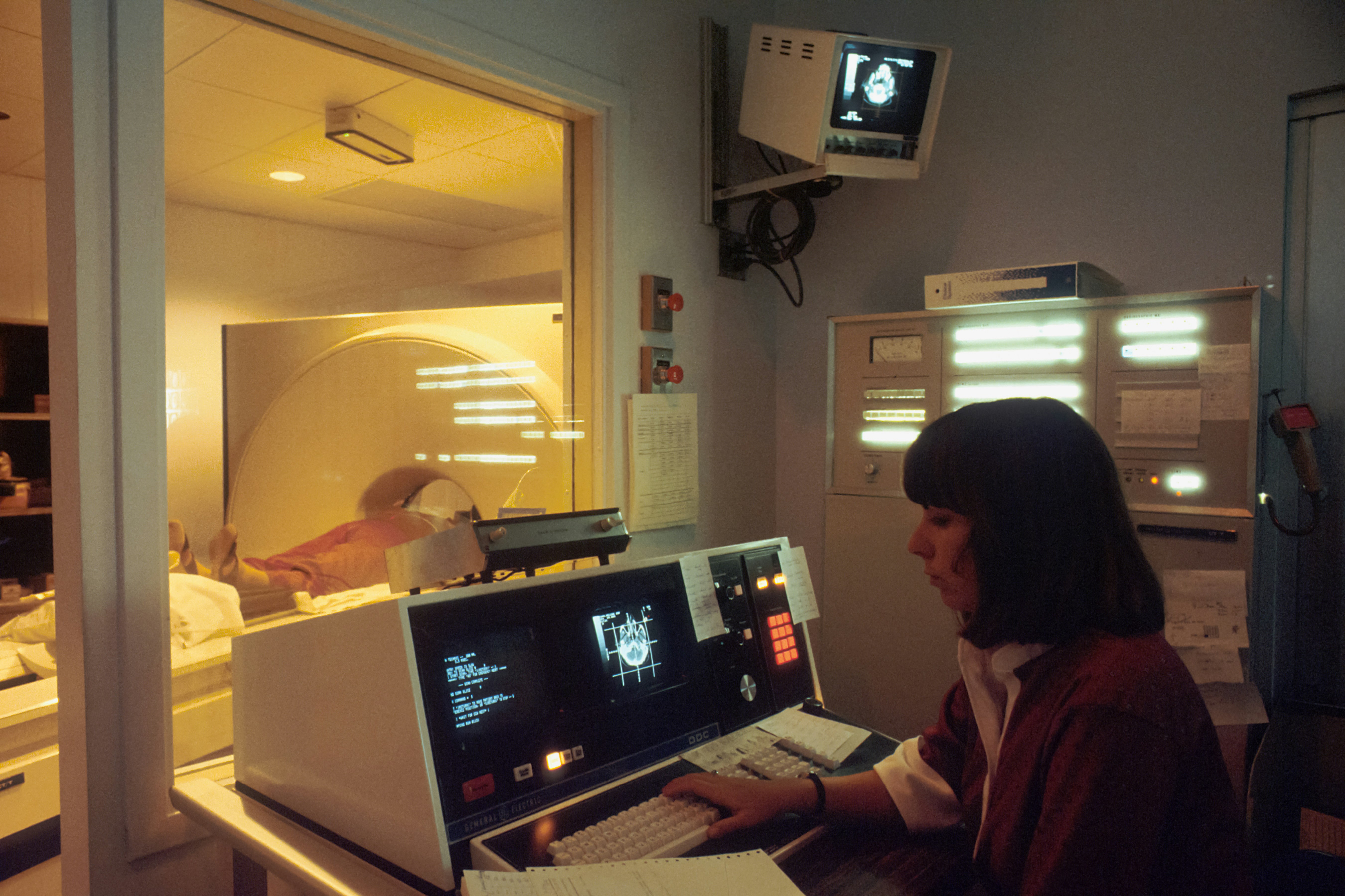 Medical clinic with modern technology